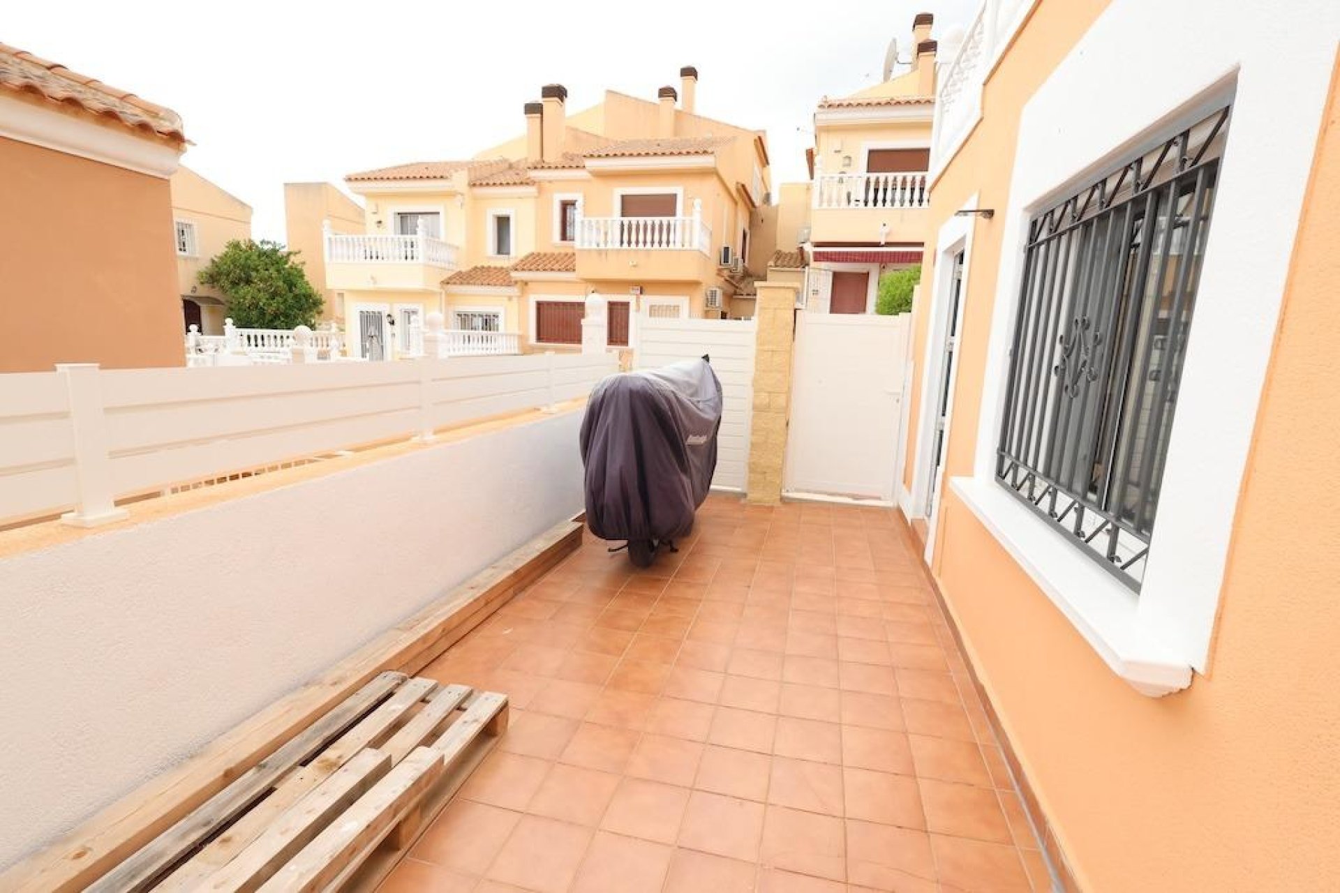 Herverkoop - Villa -
San Miguel de Salinas - Inland