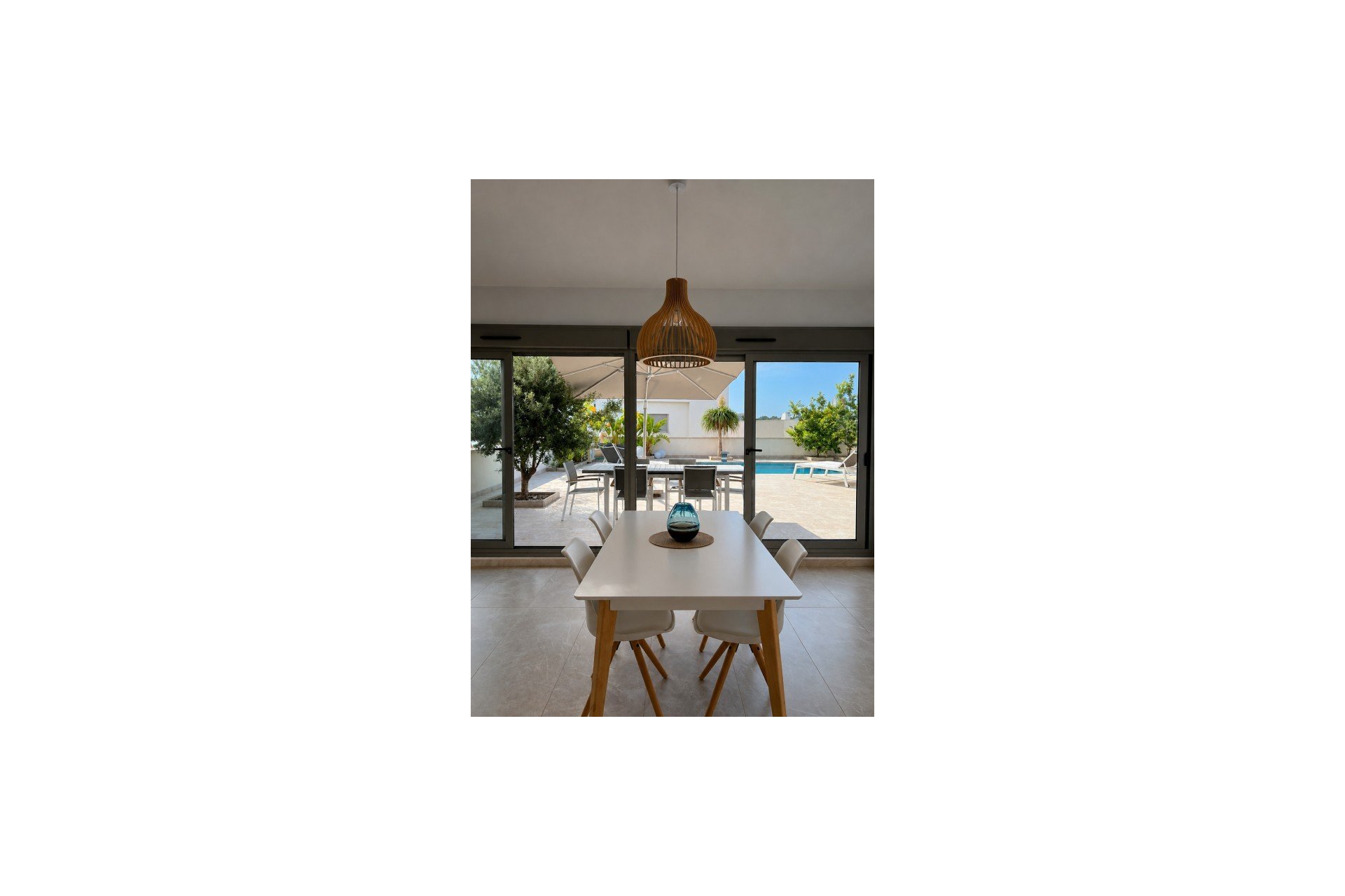 Herverkoop - Villa -
San Miguel de Salinas - Inland