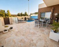 Herverkoop - Villa -
San Miguel de Salinas - Inland