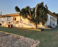 Herverkoop - Villa -
San Miguel de Salinas - Inland