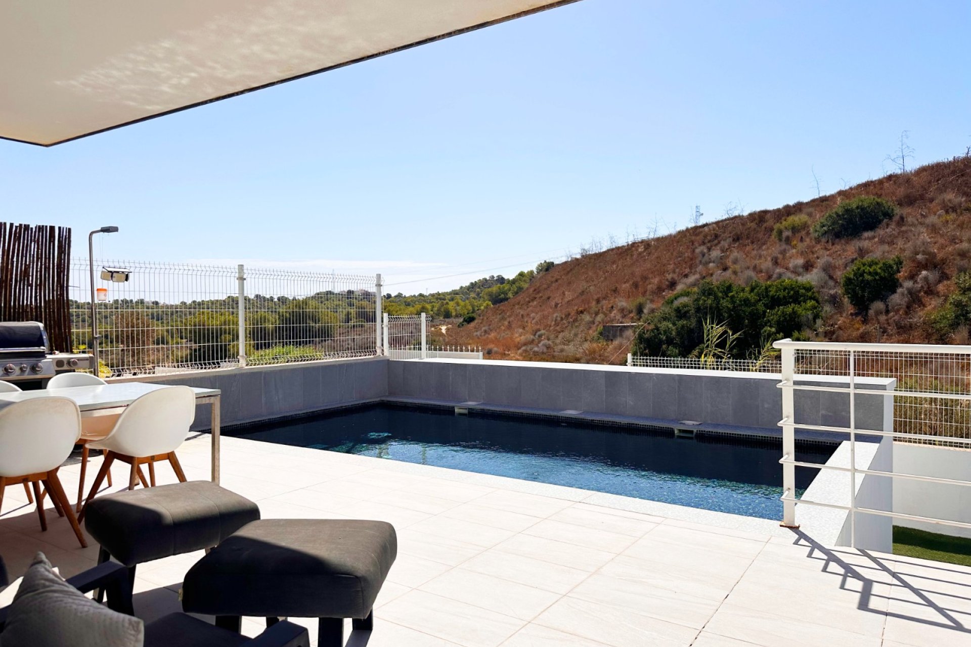 Herverkoop - Villa -
San Miguel de Salinas - Inland