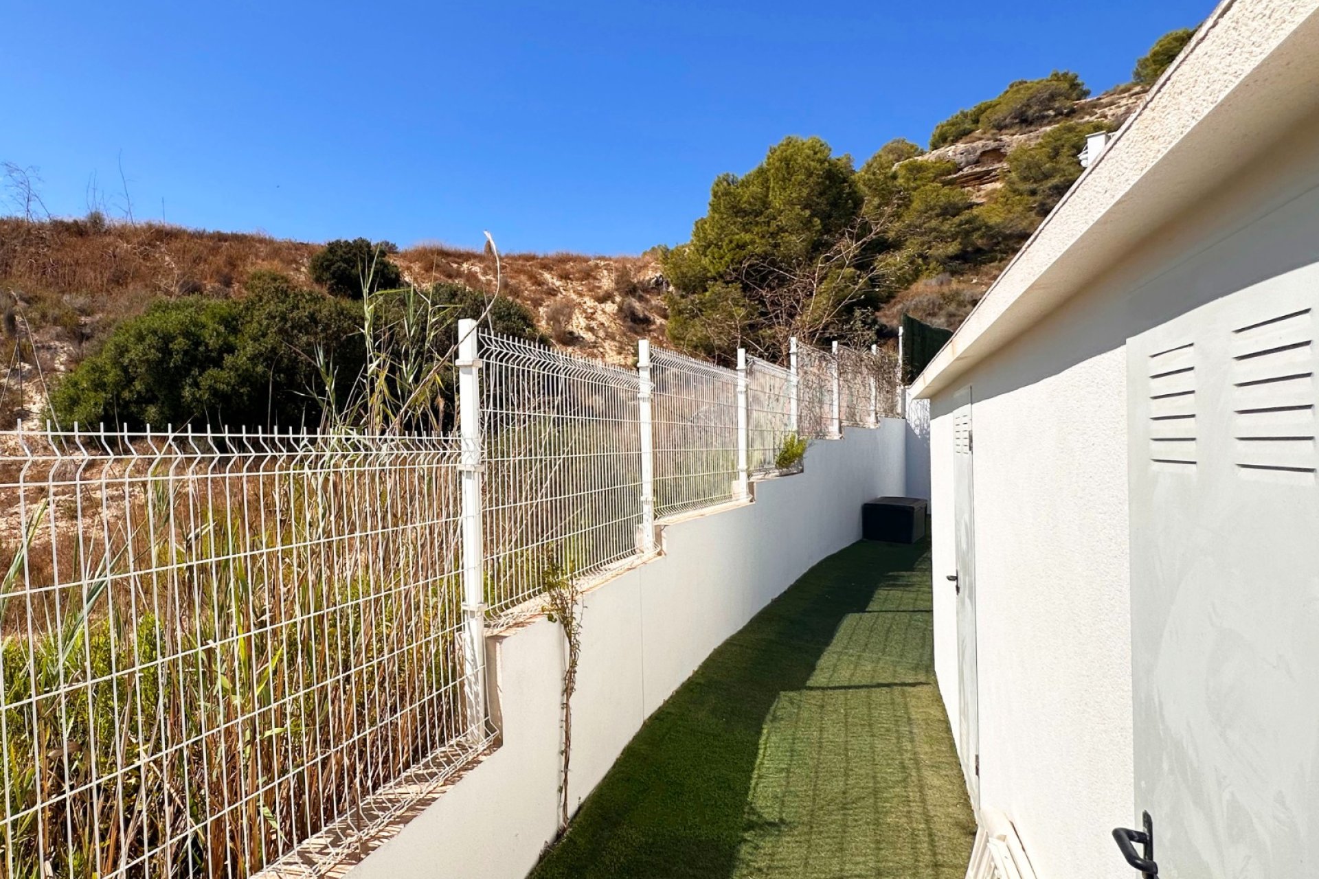 Herverkoop - Villa -
San Miguel de Salinas - Inland