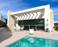 Herverkoop - Villa -
San Miguel de Salinas - Urbanizacion Blue Lagoon