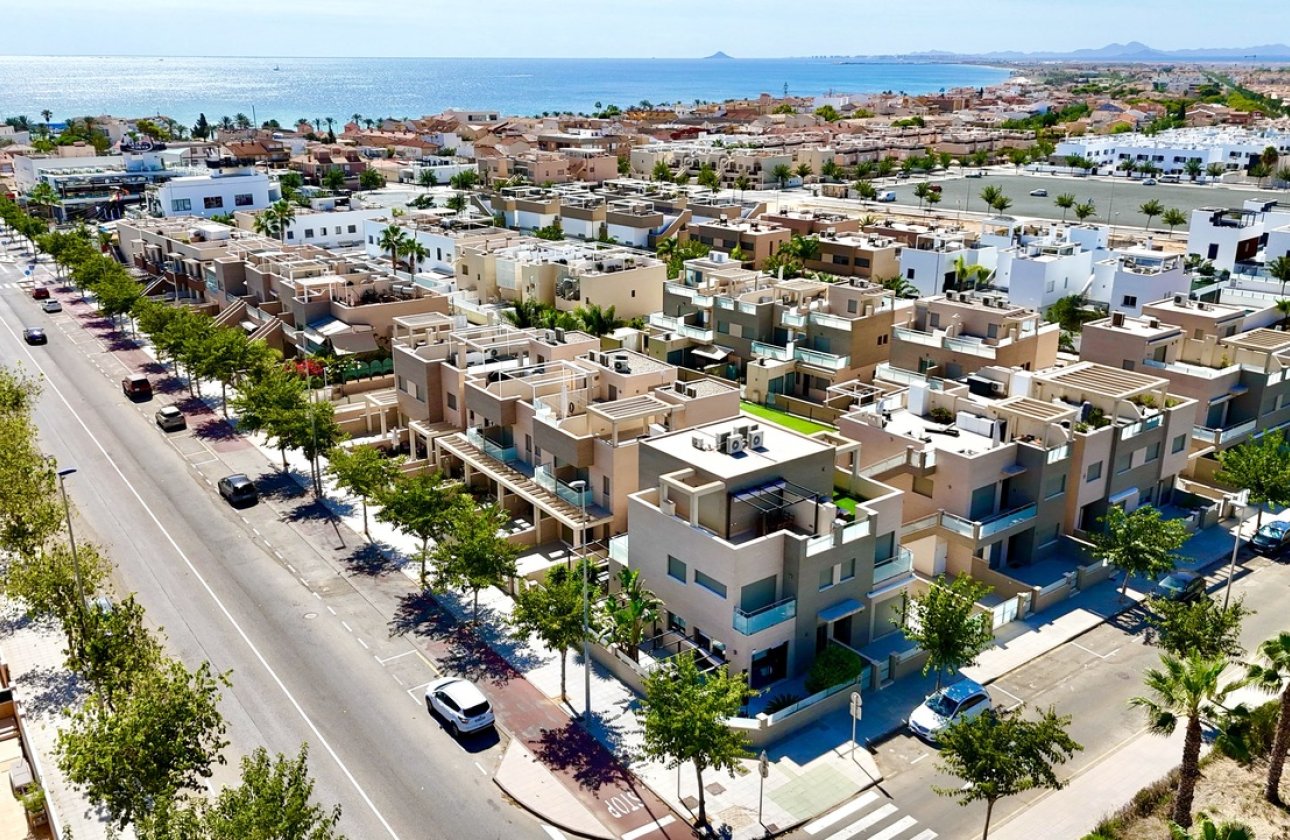 Herverkoop - Villa -
Torre de la Horadada - Costa Blanca