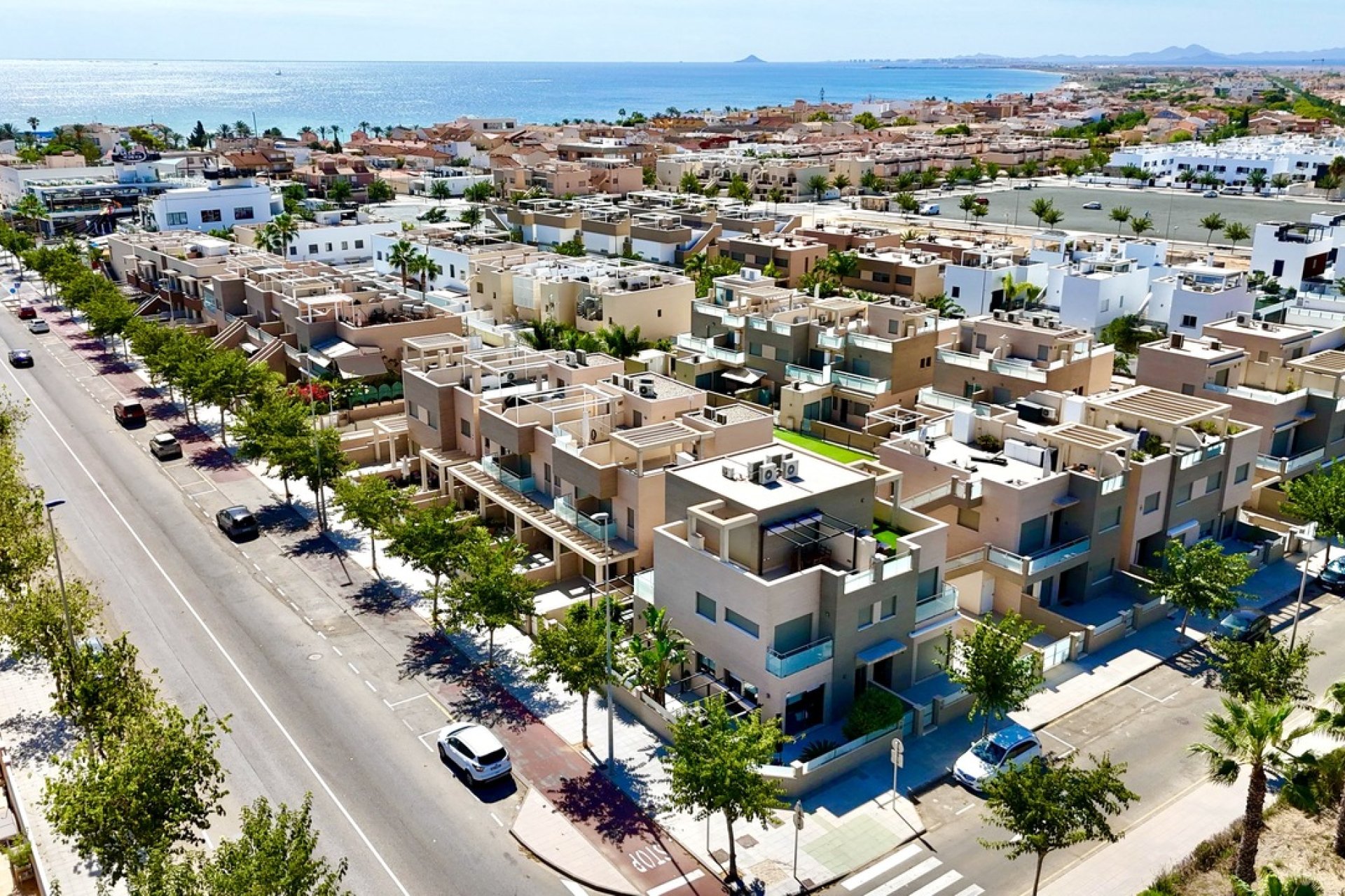 Herverkoop - Villa -
Torre de la Horadada - Costa Blanca