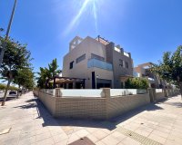 Herverkoop - Villa -
Torre de la Horadada - Costa Blanca