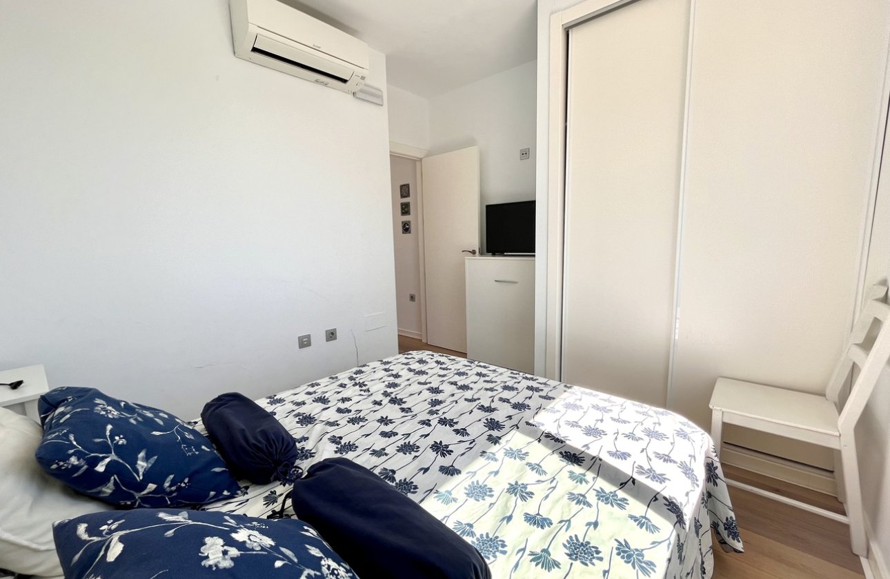 Herverkoop - Villa -
Torre de la Horadada - Costa Blanca