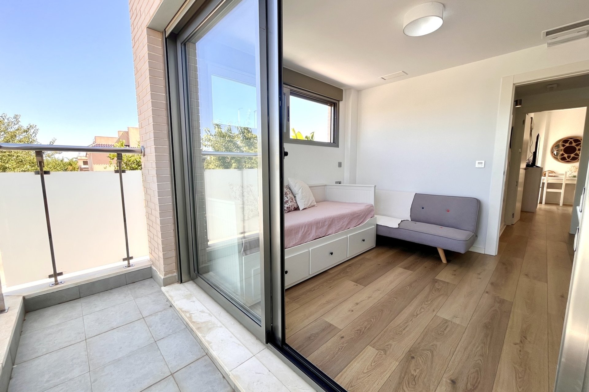 Herverkoop - Villa -
Torre de la Horadada - Costa Blanca