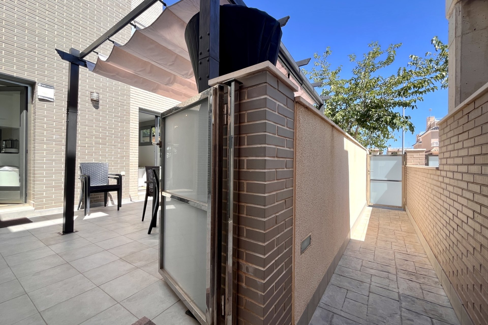 Herverkoop - Villa -
Torre de la Horadada - Costa Blanca