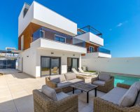 Herverkoop - Villa -
Torre de la Horadada - Costa Blanca