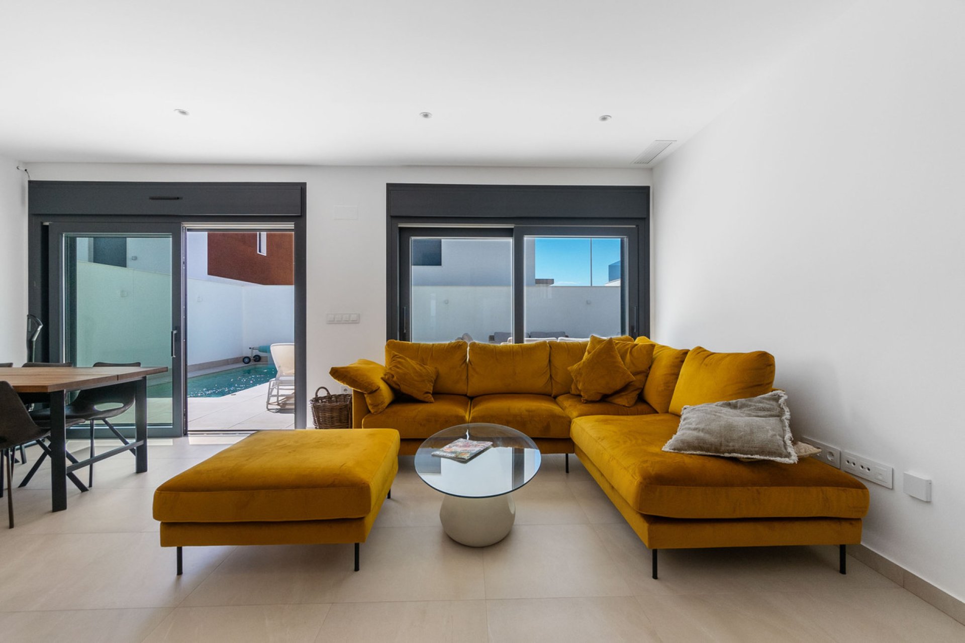 Herverkoop - Villa -
Torre de la Horadada - Costa Blanca