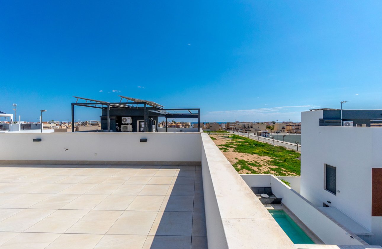 Herverkoop - Villa -
Torre de la Horadada - Costa Blanca