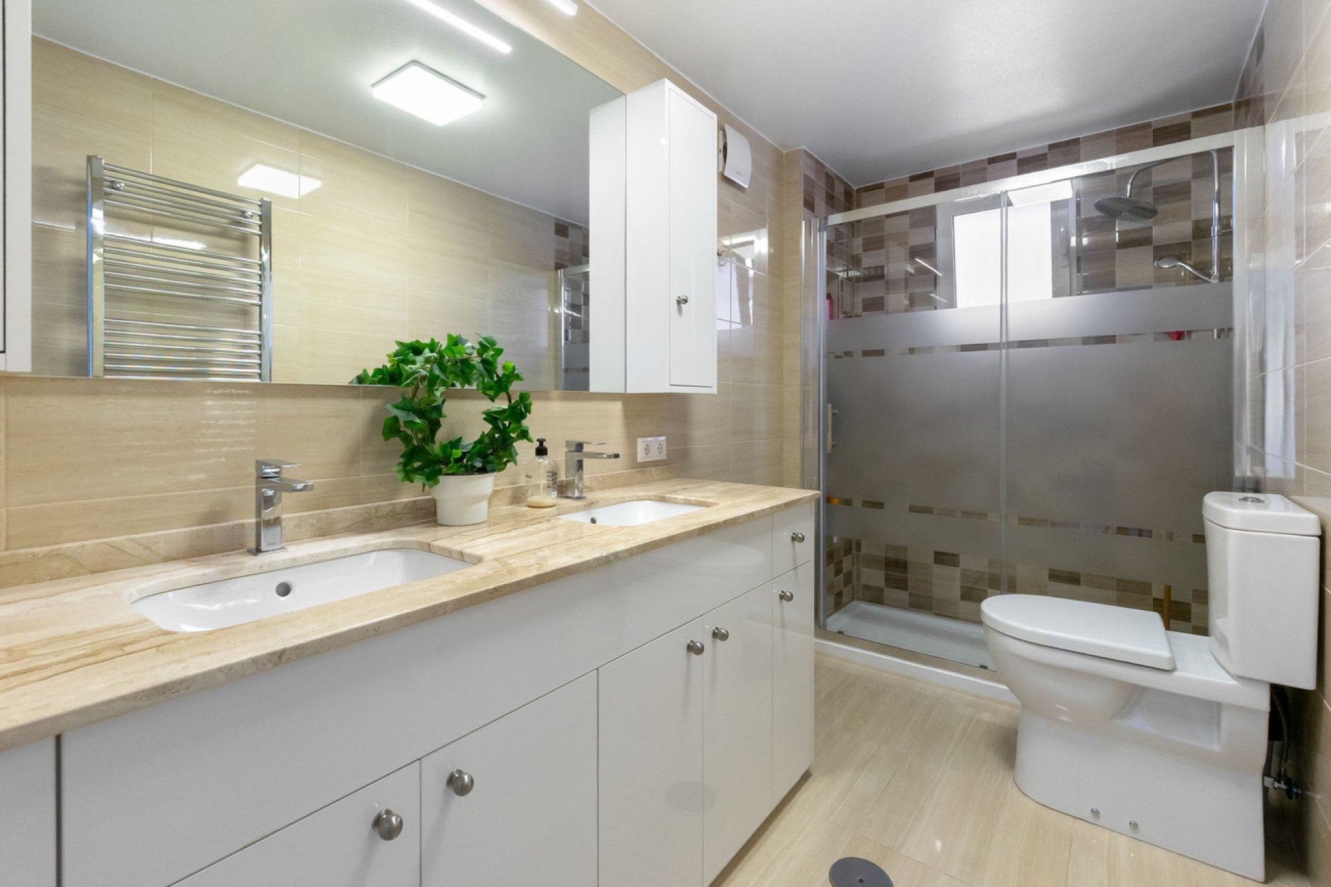 Herverkoop - Villa -
Torre de la Horadada - Costa Blanca