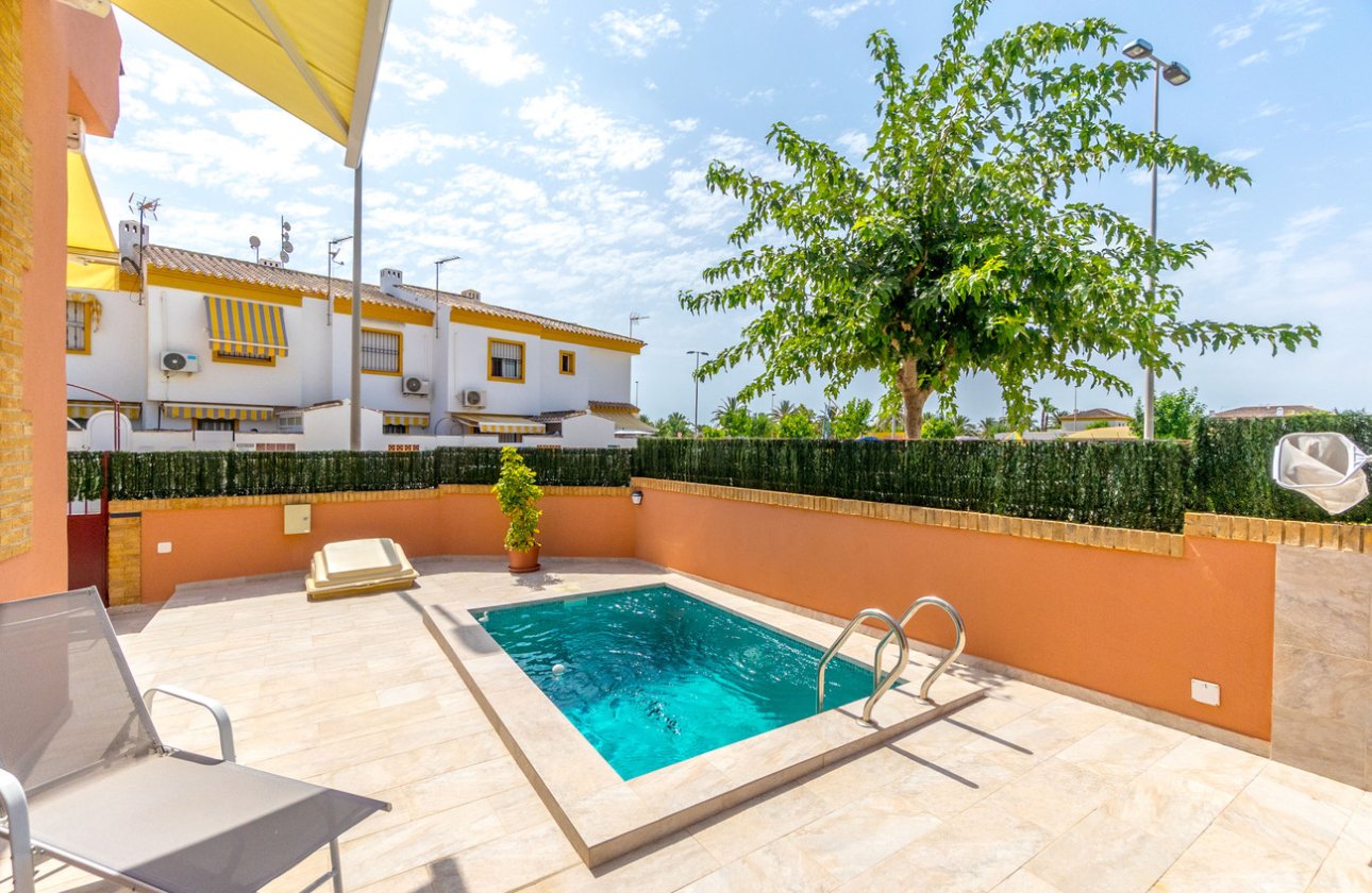 Herverkoop - Villa -
Torre de la Horadada - Costa Blanca