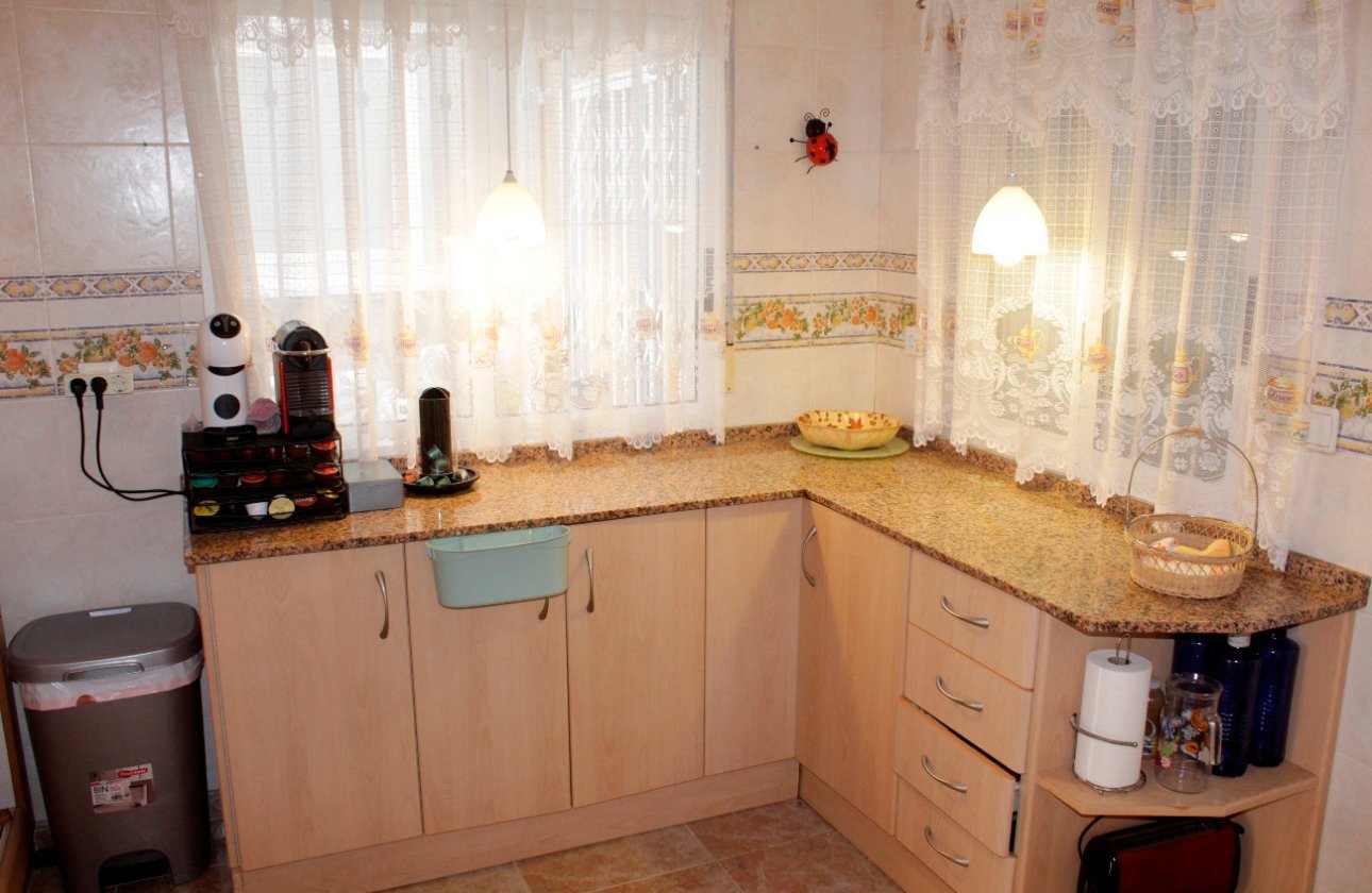 Herverkoop - Villa -
Torre de la Horadada - Costa Blanca