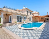 Herverkoop - Villa -
Torre de la Horadada - Costa Blanca