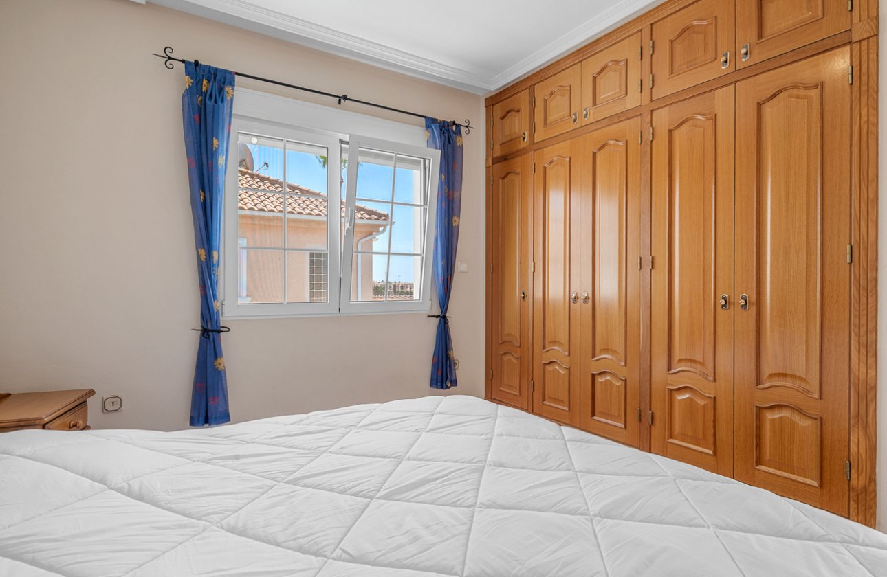 Herverkoop - Villa -
Torre de la Horadada - Costa Blanca