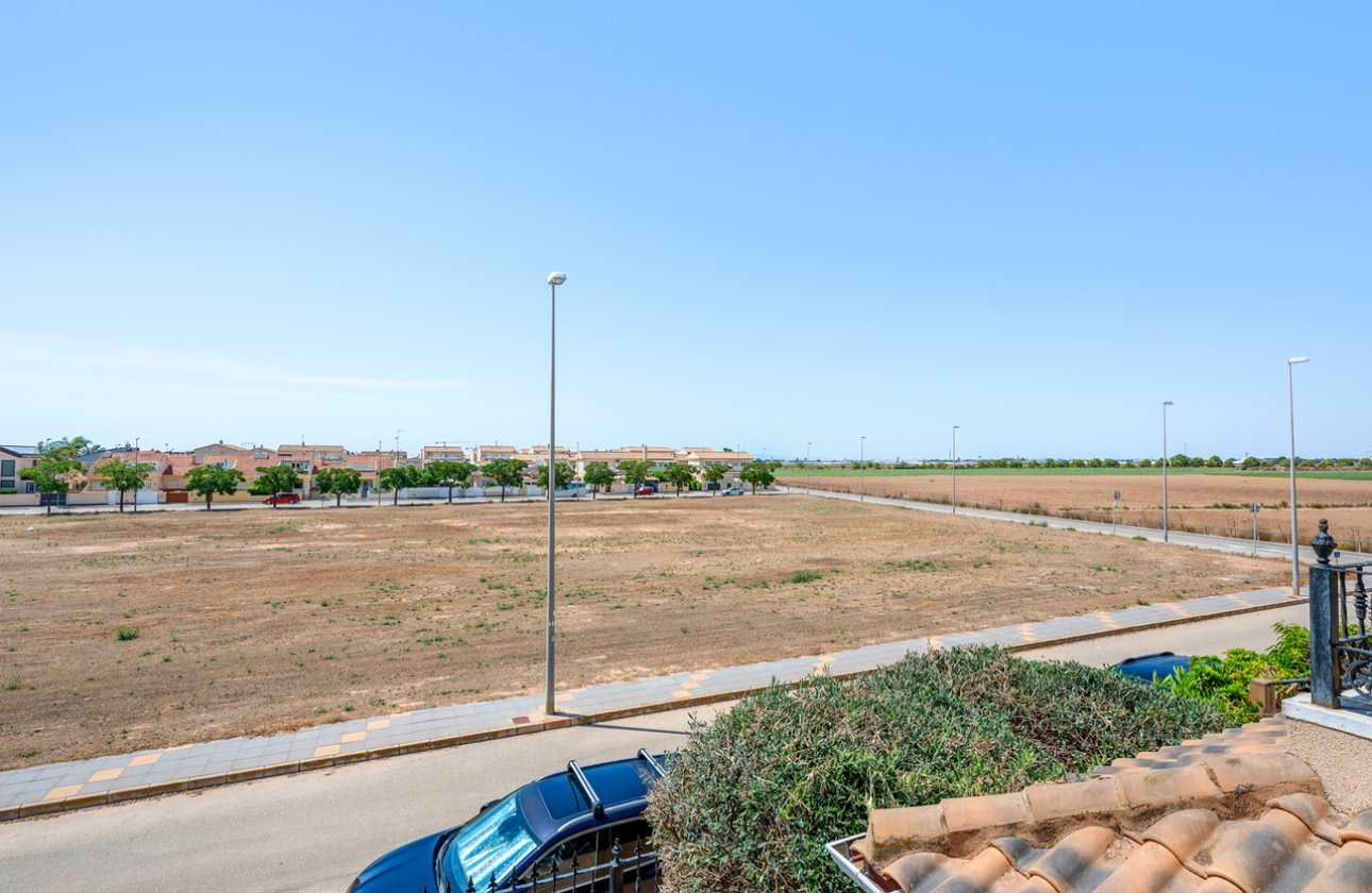 Herverkoop - Villa -
Torre de la Horadada - Costa Blanca
