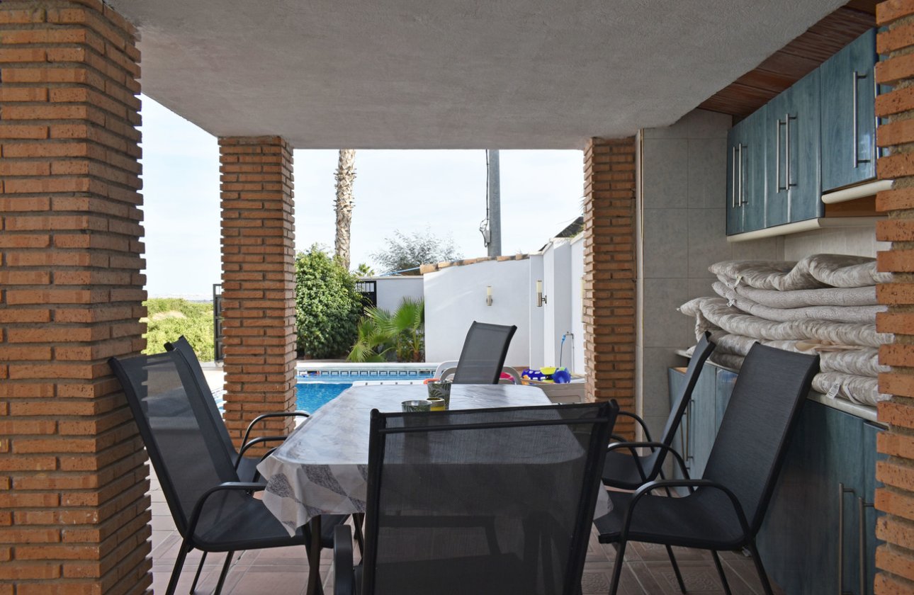 Herverkoop - Villa -
Torremendo - Costa Blanca