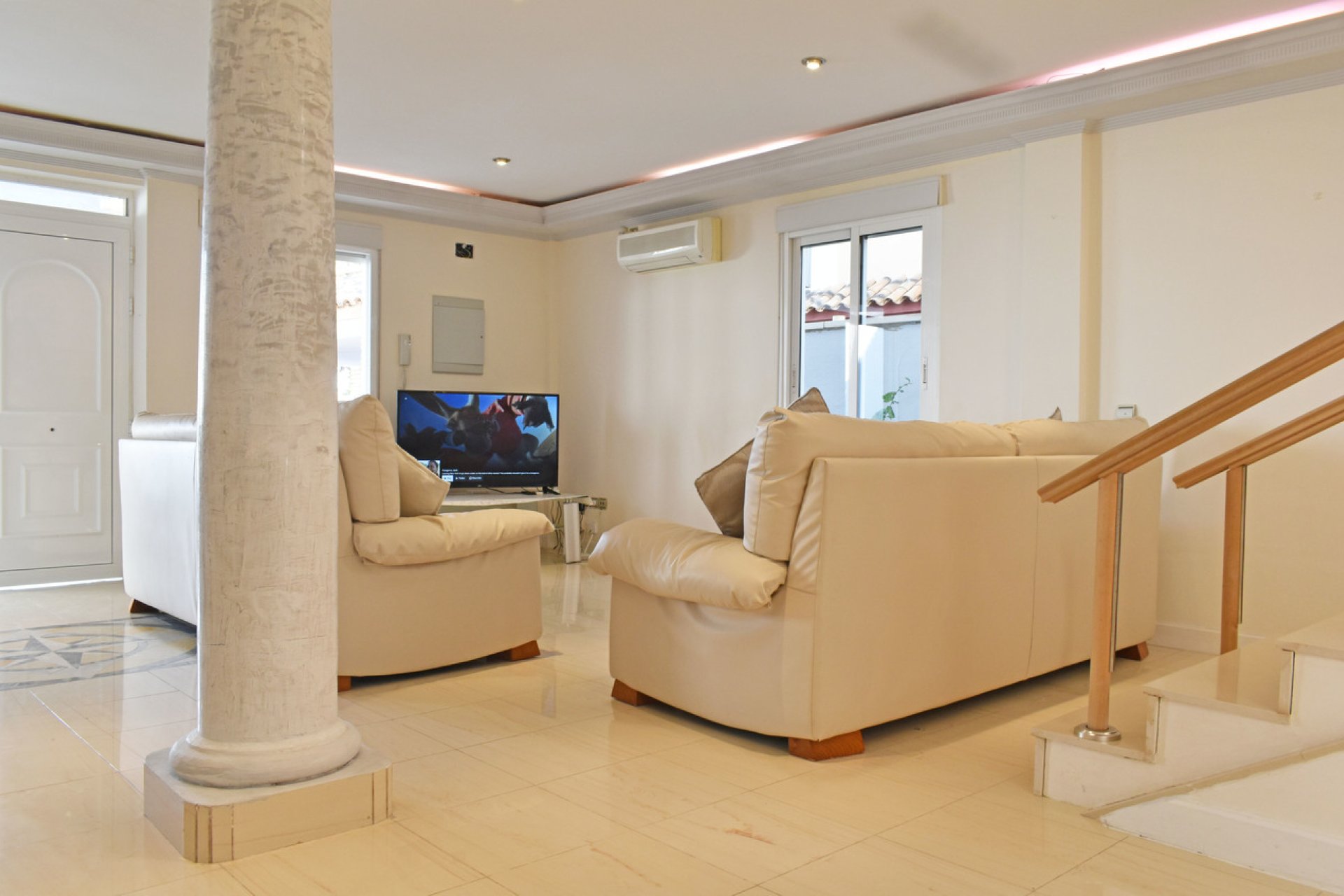 Herverkoop - Villa -
Torremendo - Costa Blanca