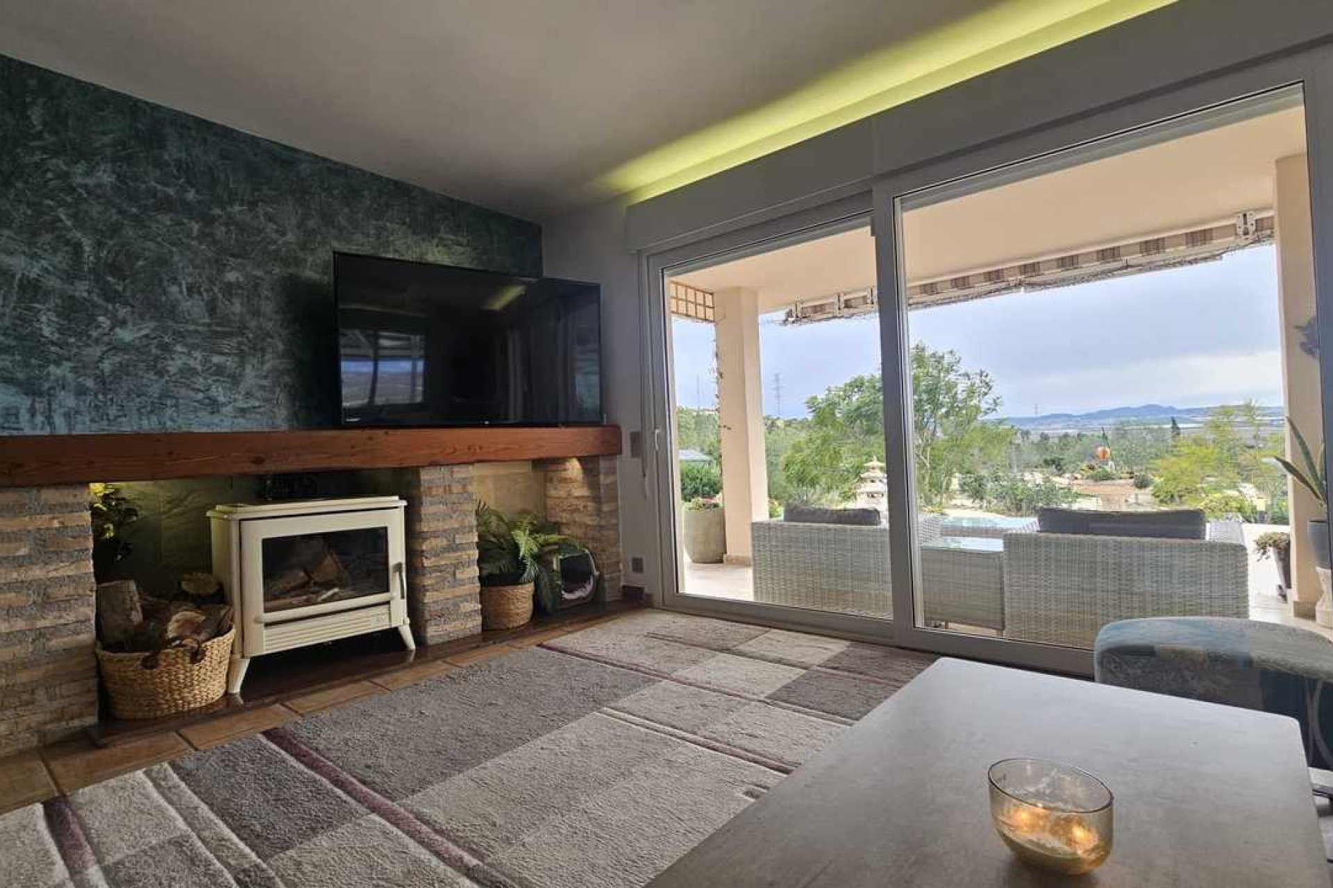 Herverkoop - Villa -
Torremendo - Costa Blanca