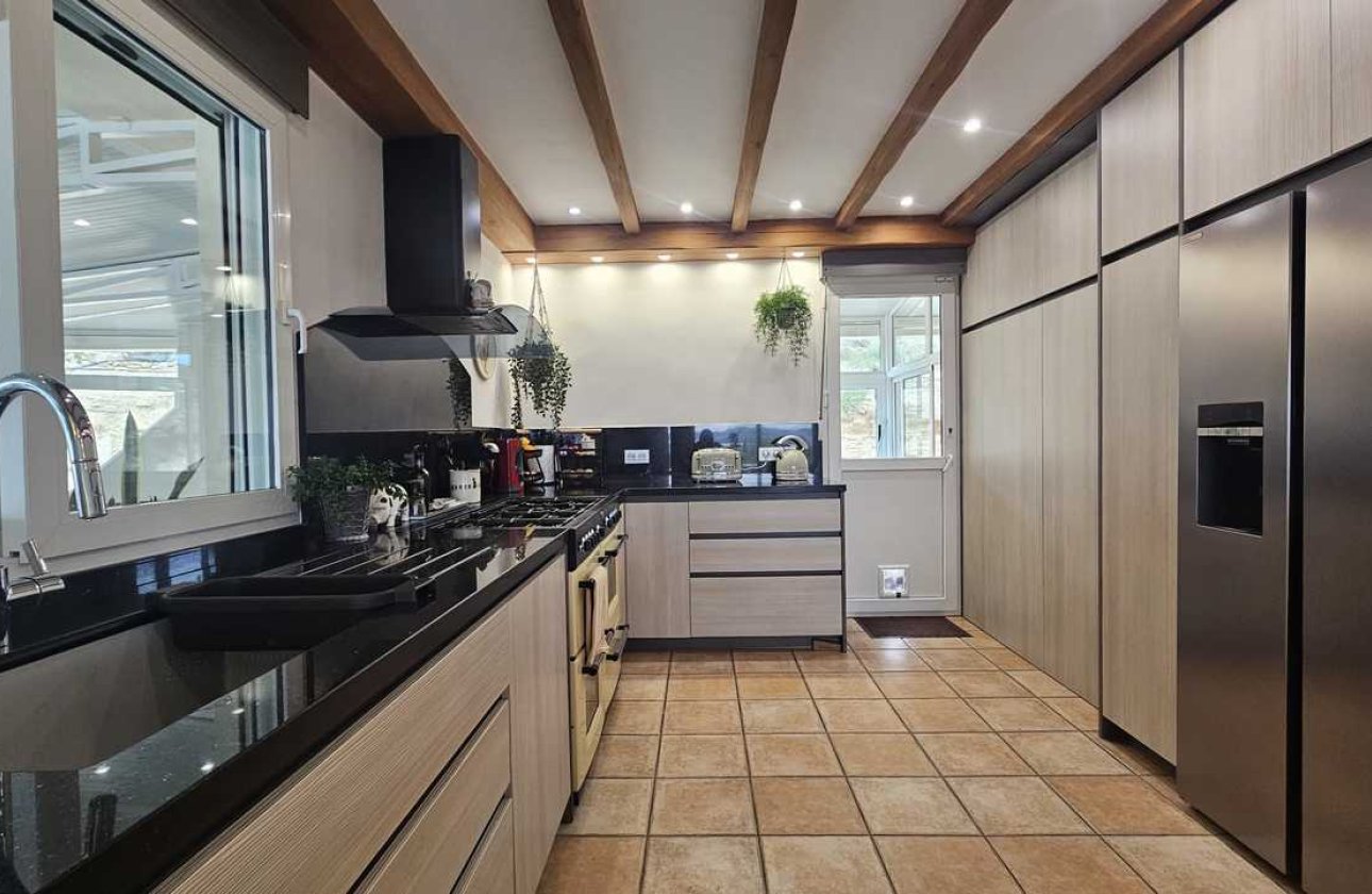 Herverkoop - Villa -
Torremendo - Costa Blanca