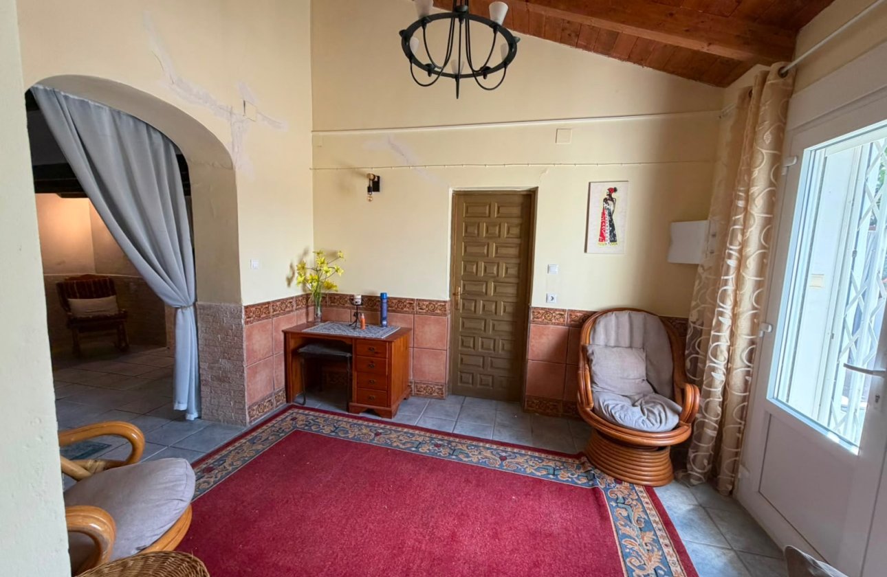 Herverkoop - Villa -
Torremendo - Costa Blanca