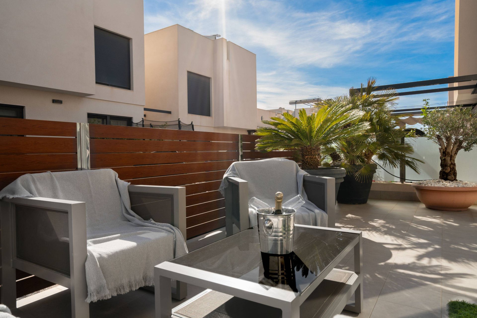 Herverkoop - Villa -
Torrevieja - Aguas Nuevas 2