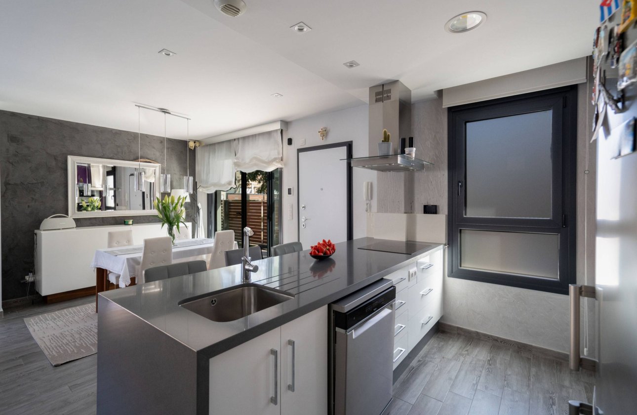 Herverkoop - Villa -
Torrevieja - Aguas Nuevas 2