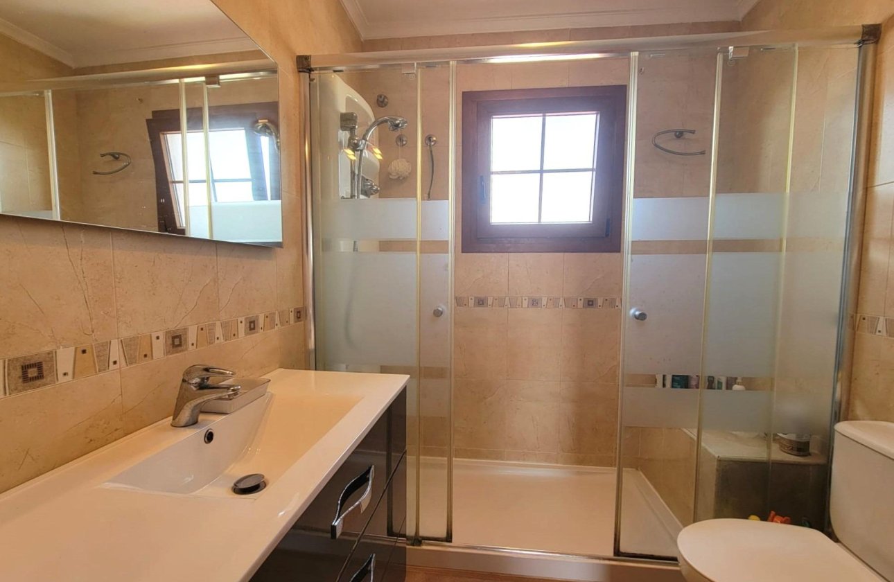 Herverkoop - Villa -
Torrevieja - Aguas Nuevas