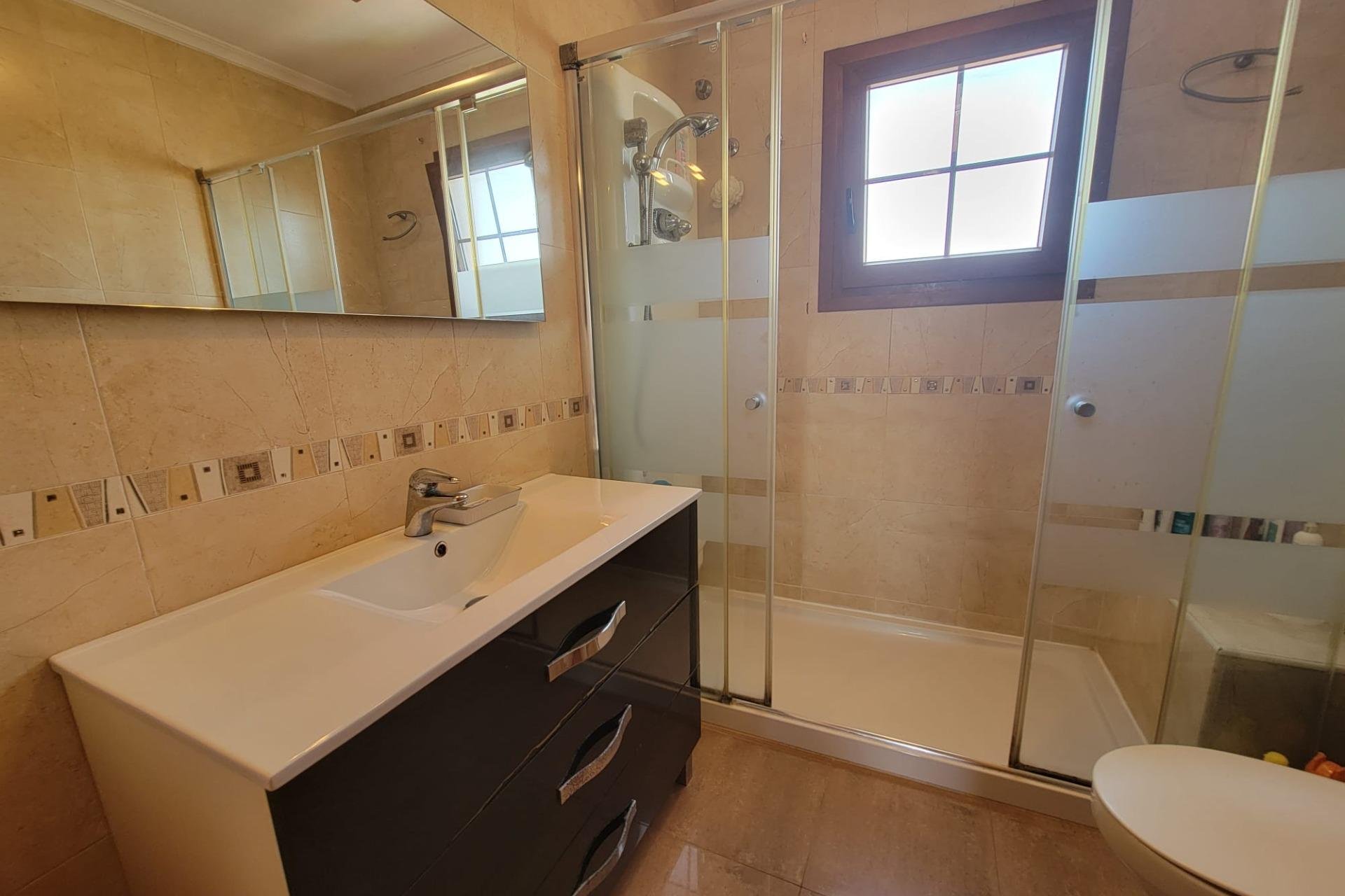 Herverkoop - Villa -
Torrevieja - Aguas Nuevas