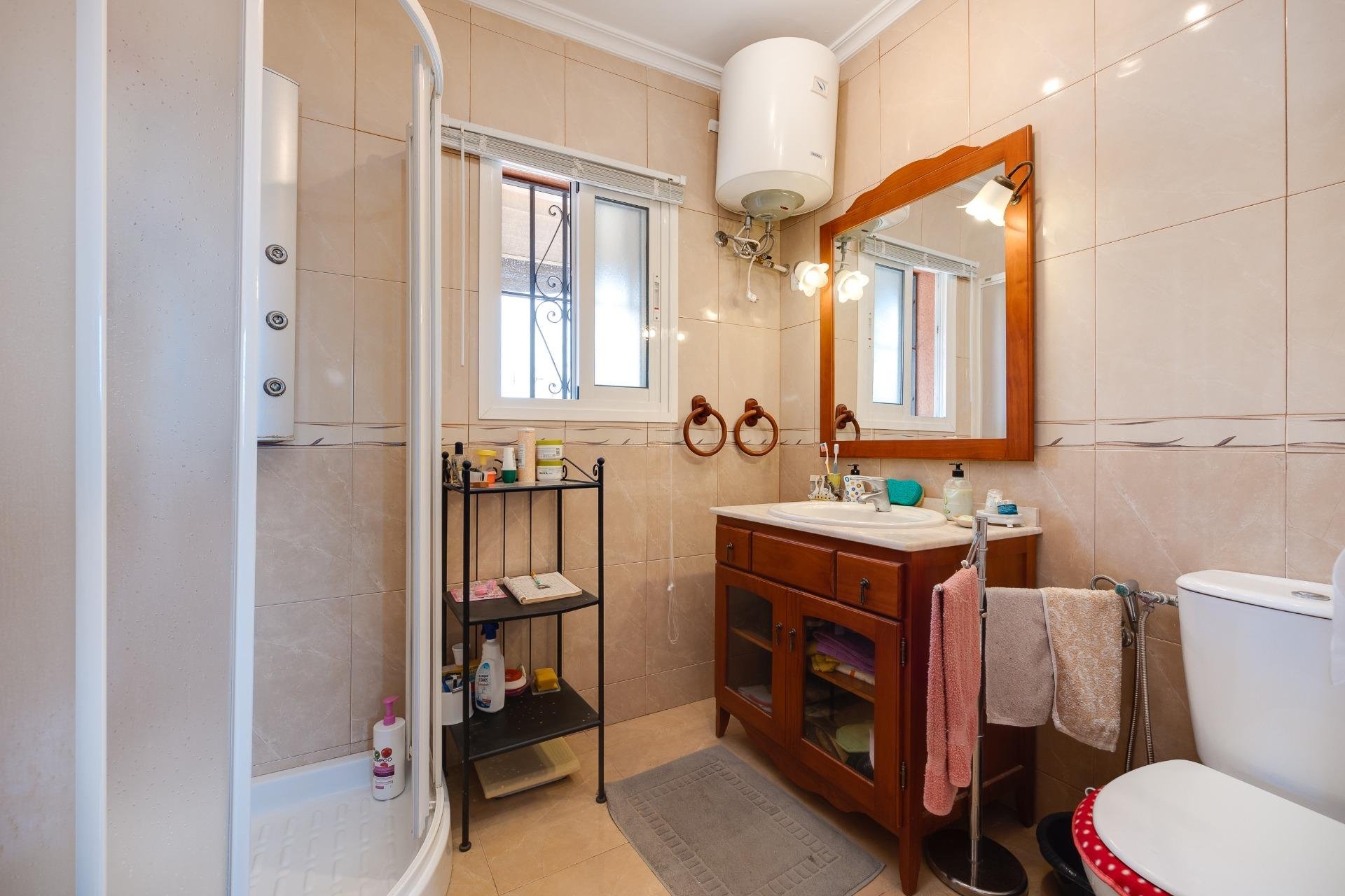 Herverkoop - Villa -
Torrevieja - Aguas Nuevas