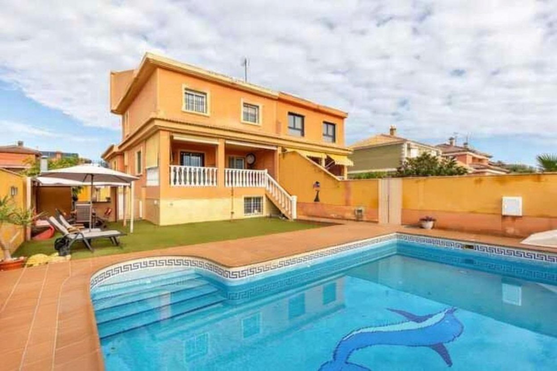 Herverkoop - Villa -
Torrevieja - Aguas Nuevas