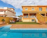 Herverkoop - Villa -
Torrevieja - Aguas Nuevas