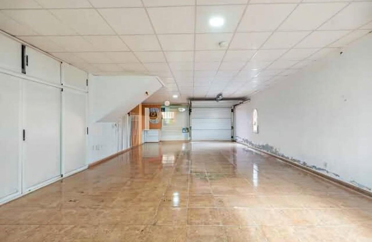 Herverkoop - Villa -
Torrevieja - Aguas Nuevas