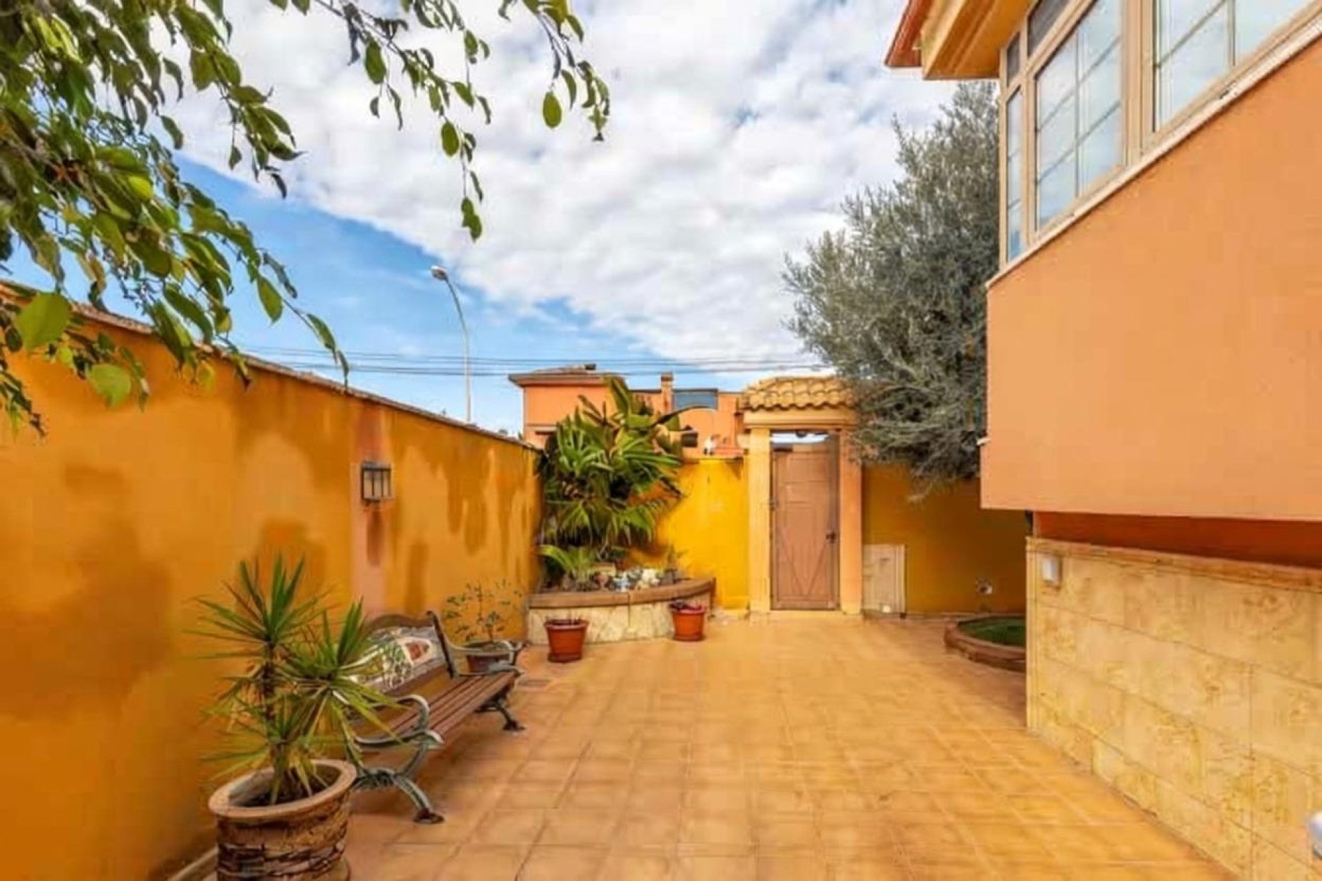 Herverkoop - Villa -
Torrevieja - Aguas Nuevas