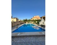 Herverkoop - Villa -
Torrevieja - Aguas Nuevas