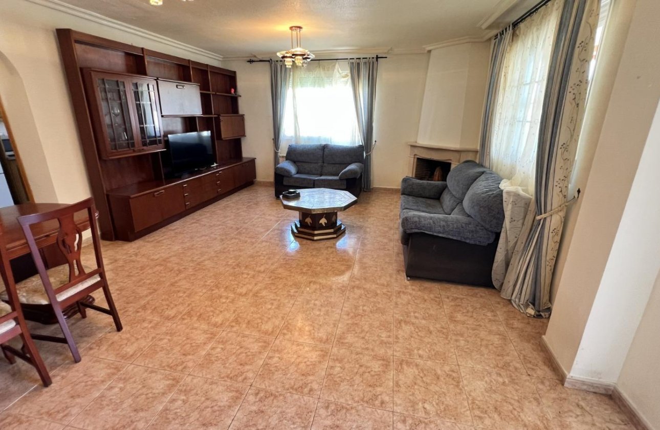 Herverkoop - Villa -
Torrevieja - Aguas Nuevas