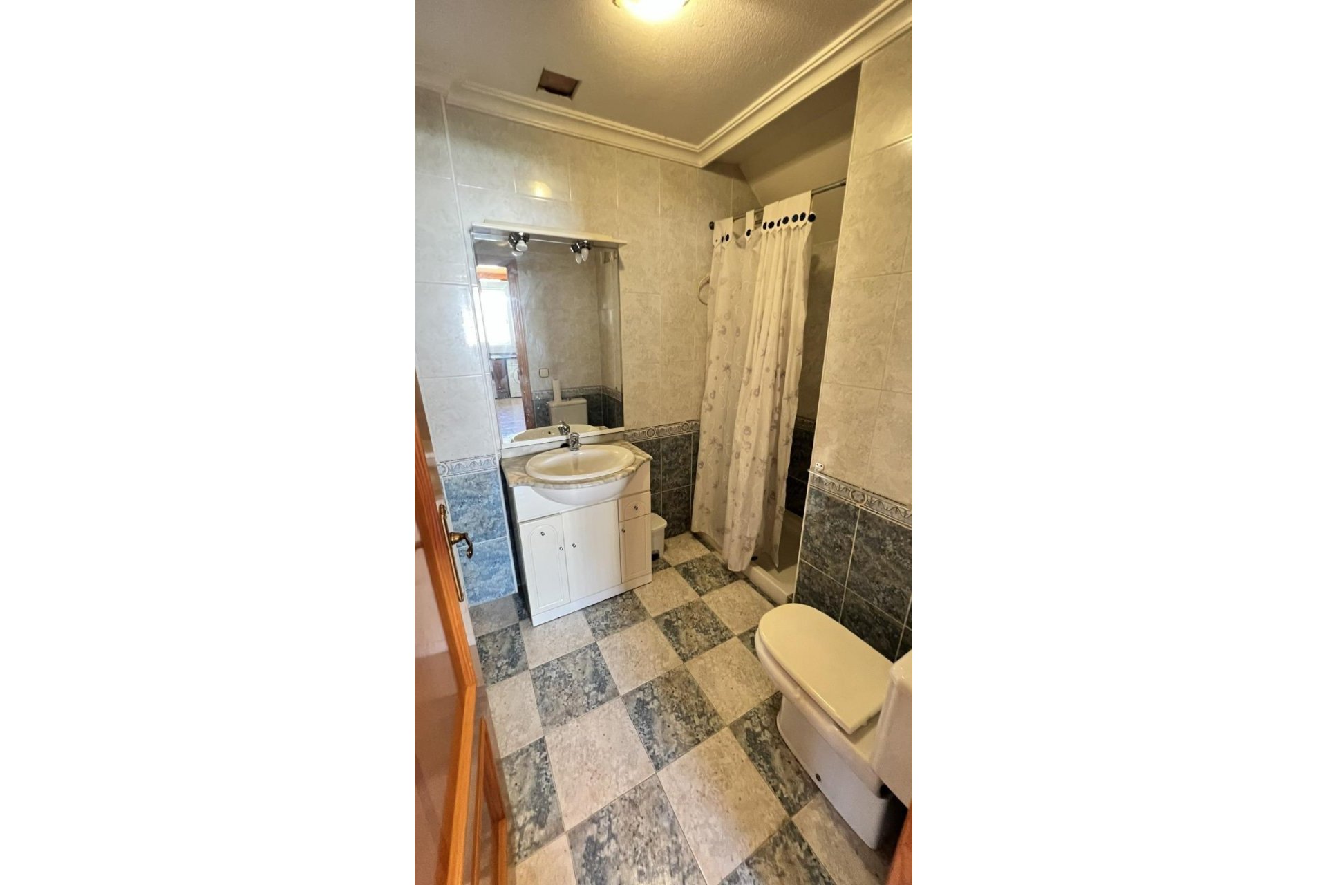 Herverkoop - Villa -
Torrevieja - Aguas Nuevas