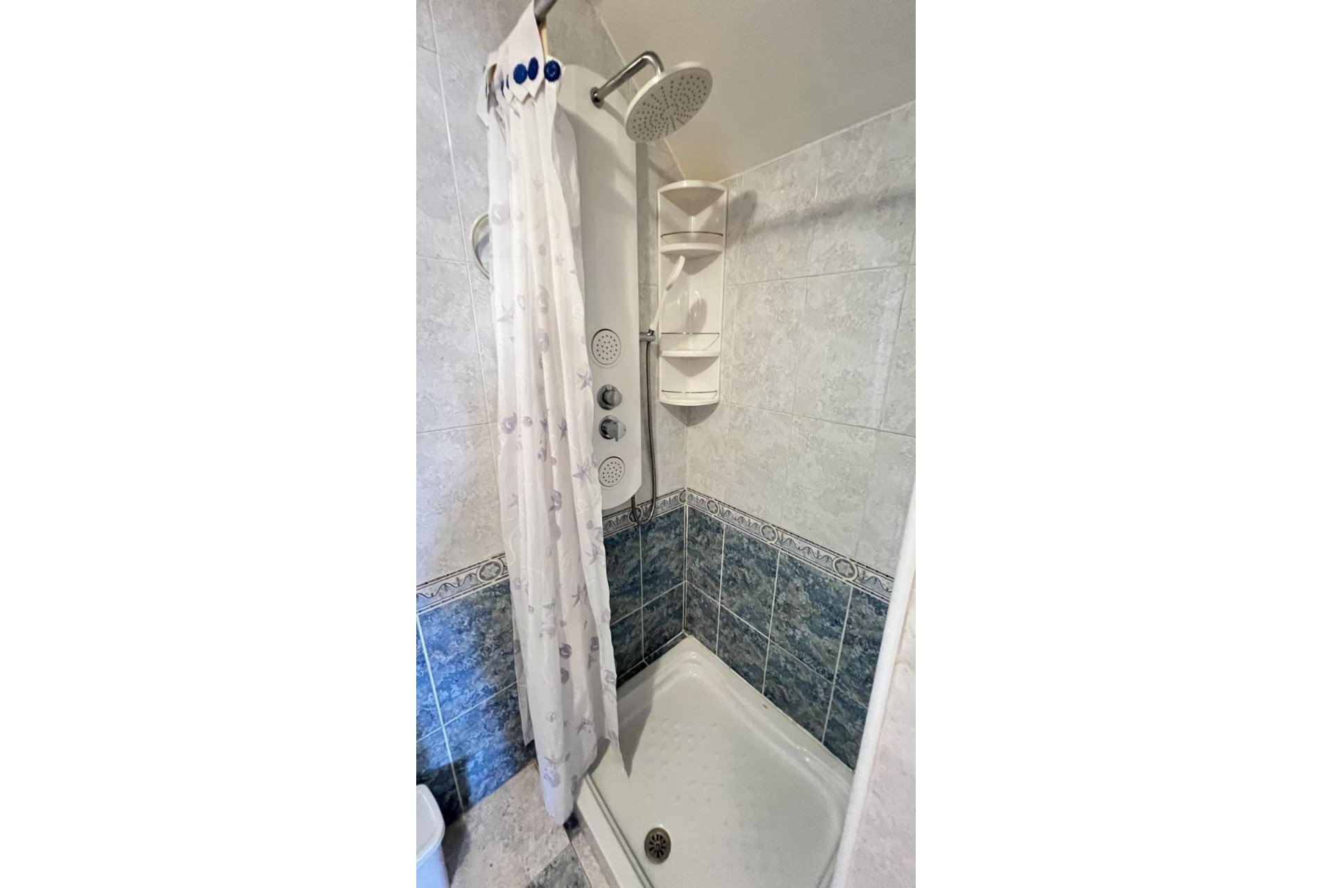 Herverkoop - Villa -
Torrevieja - Aguas Nuevas