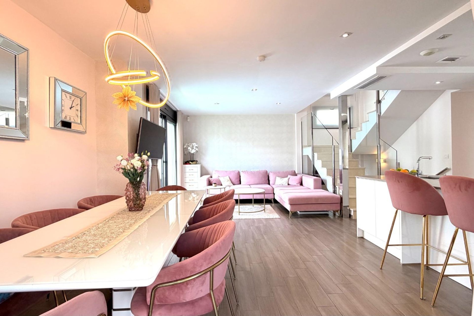 Herverkoop - Villa -
Torrevieja - Aguas Nuevas