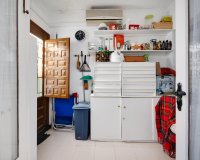 Herverkoop - Villa -
Torrevieja - Calas Blanca