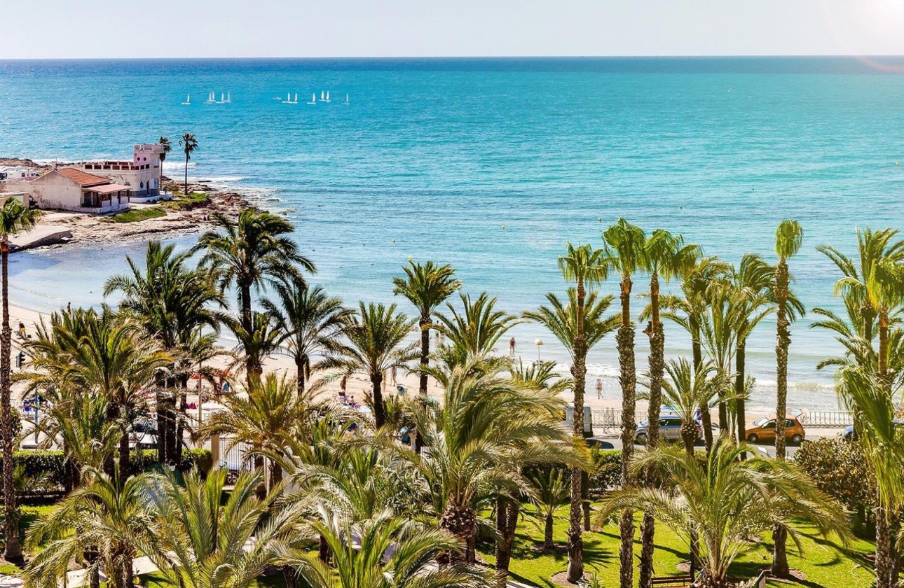 Herverkoop - Villa -
Torrevieja - Calas Blanca