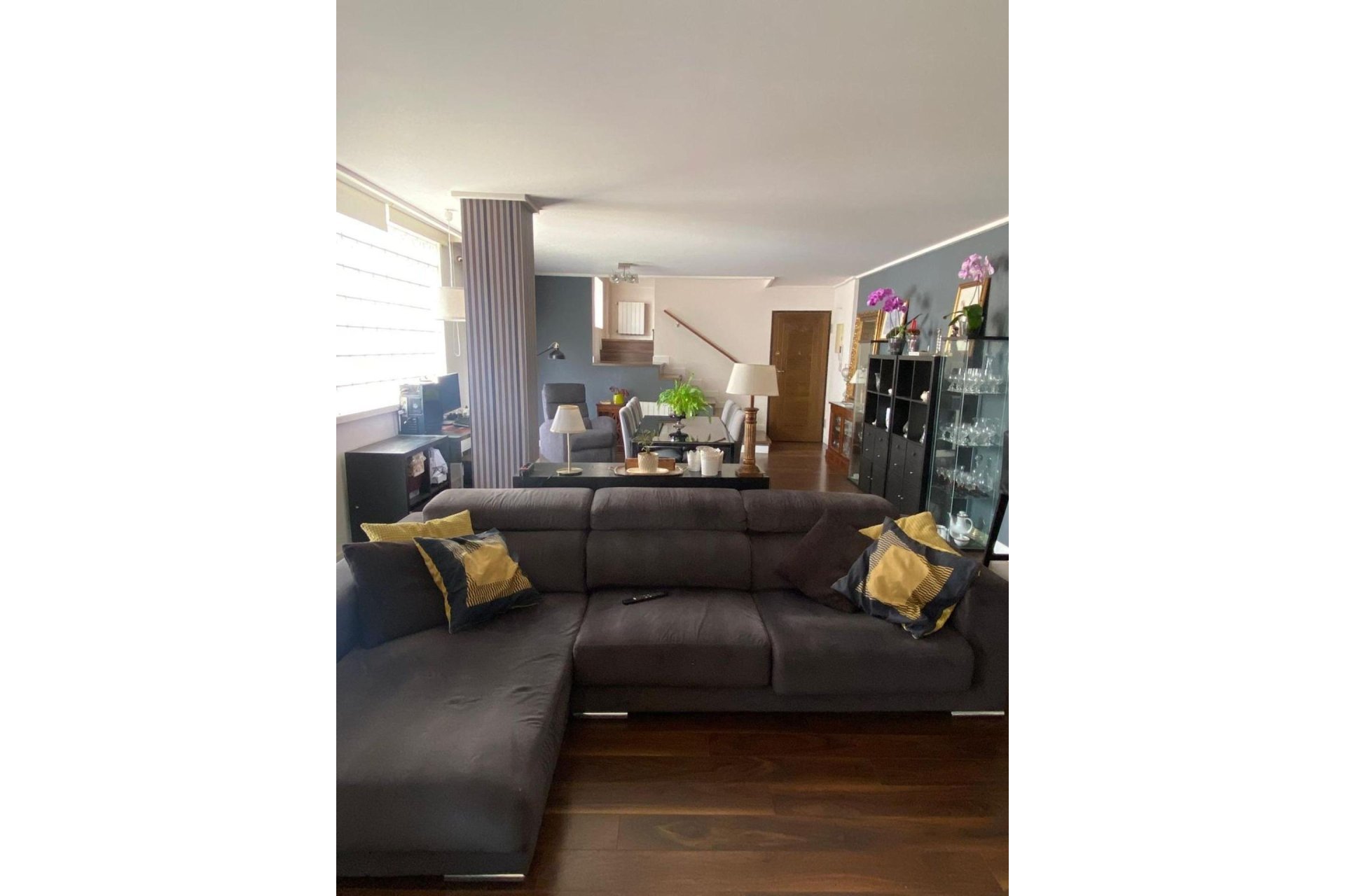 Herverkoop - Villa -
Torrevieja - Centro - Muelle Pesquero