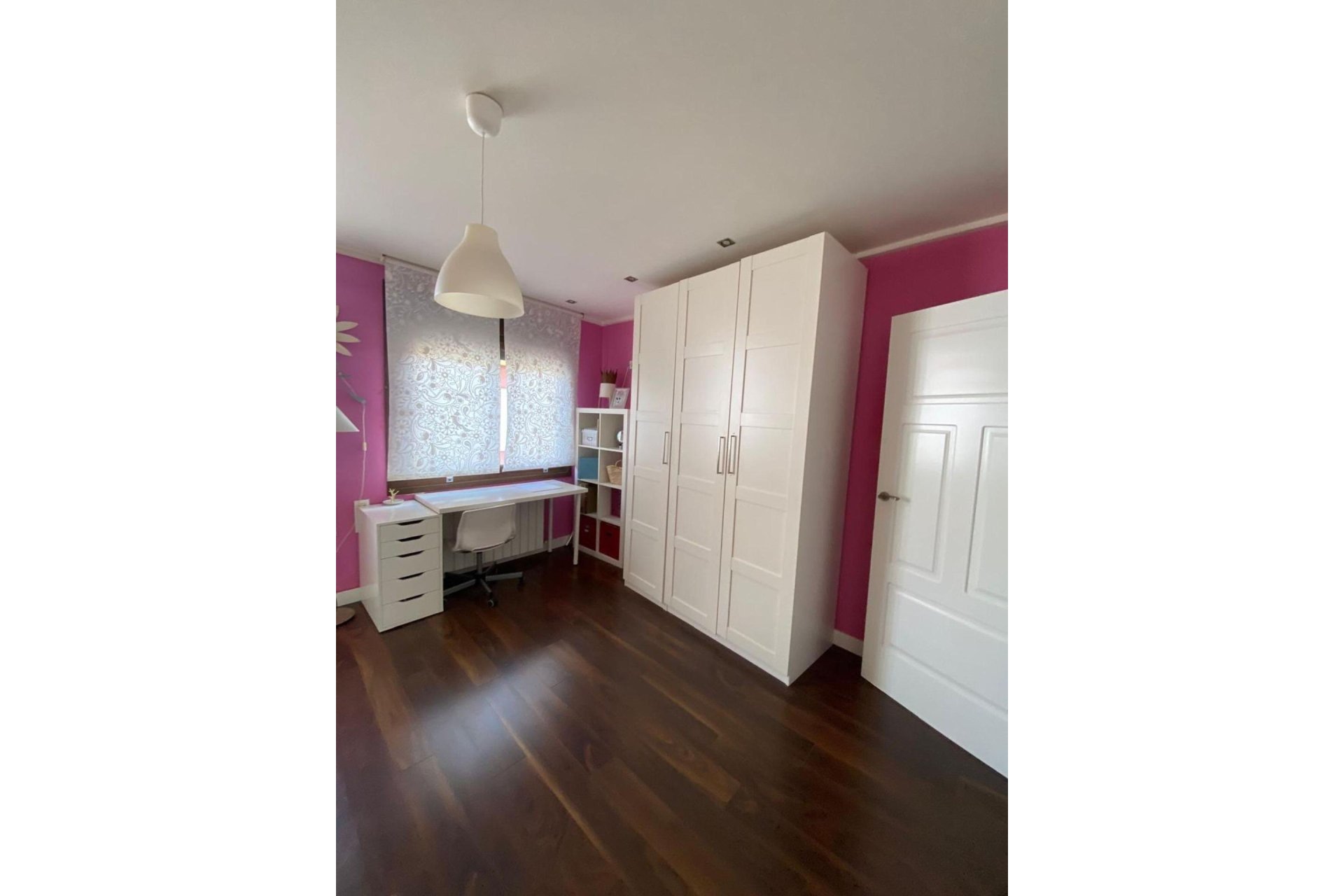 Herverkoop - Villa -
Torrevieja - Centro - Muelle Pesquero