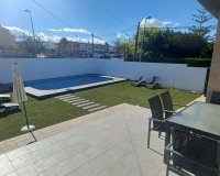 Herverkoop - Villa -
Torrevieja - Costa Blanca