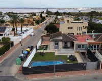 Herverkoop - Villa -
Torrevieja - Costa Blanca