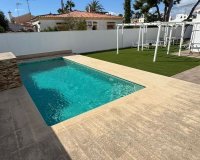 Herverkoop - Villa -
Torrevieja - Costa Blanca