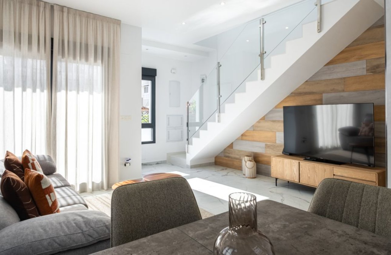 Herverkoop - Villa -
Torrevieja - Costa Blanca