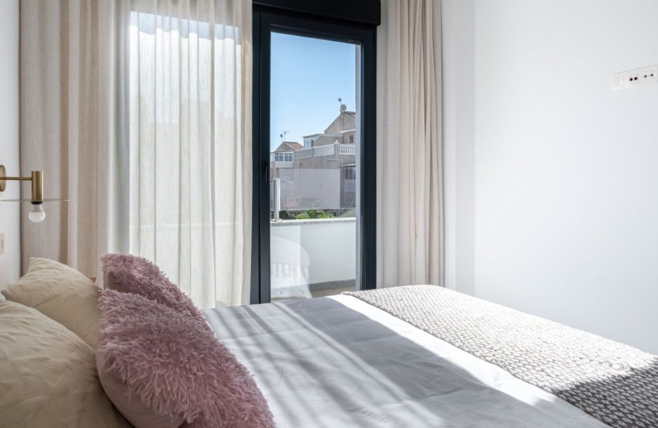 Herverkoop - Villa -
Torrevieja - Costa Blanca